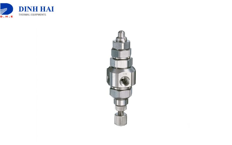 B&eacute;c phun dầu ăn thường được chế tạo từ inox 304 hoặc 316 &ndash; đảm bảo an to&agrave;n vệ sinh thực phẩm v&agrave; độ bền cao