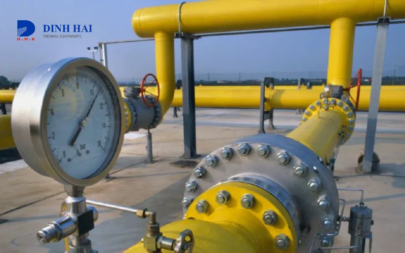 Đồng hồ chân đứng hay chân sau